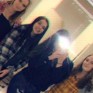 Meet your Posher, Ariana